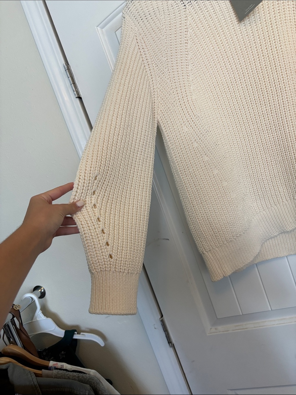 Everlane Cream Cable-Knit Crewneck Sweater - Picture 5 of 8